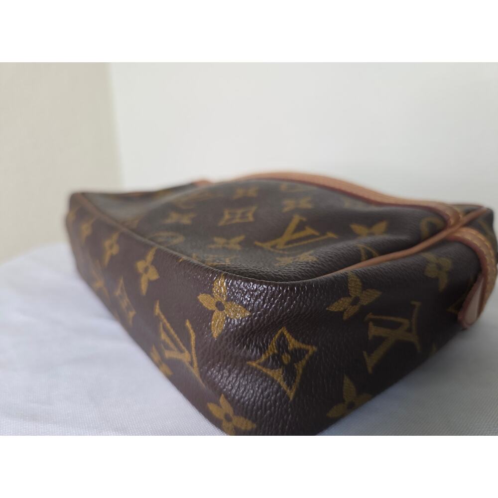 Louis Vuitton Monogram Toiletry Pouch PM Cosmetic Case AR0082 Made in France LV - Picture 7 of 15
